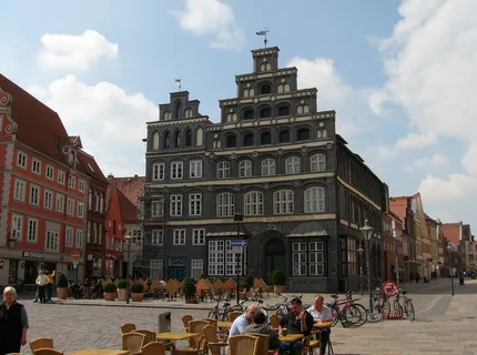 Garten- und Landschaftsbau in Lüneburg: Schönheit und Vielfalt im Freiraum