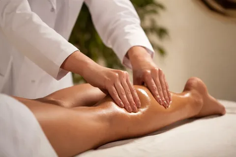 The Benefits of a Business Trip Massage: Boosting Productivity and Wellness